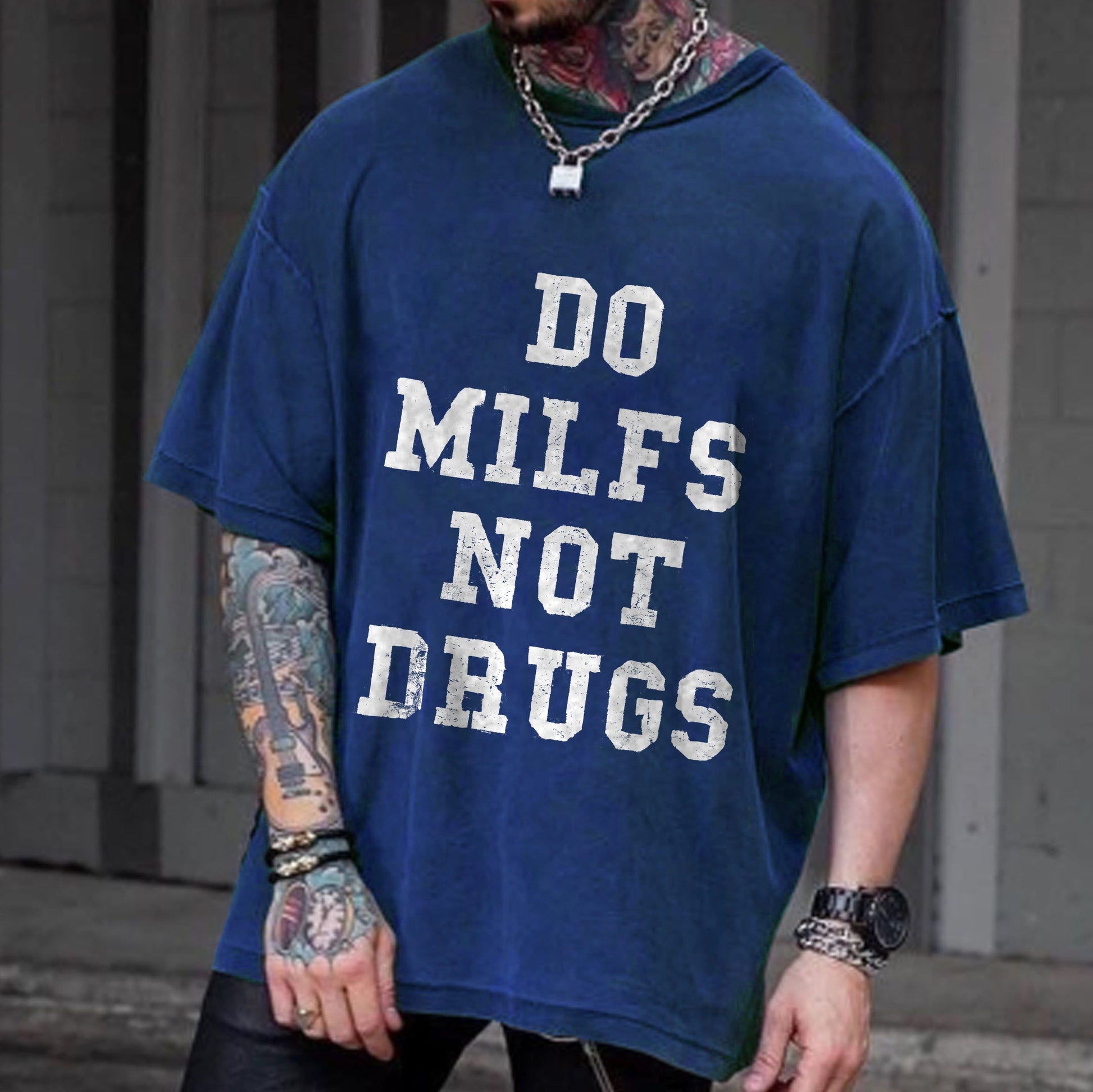 Do Milfs Not Drugs Print T-shirt