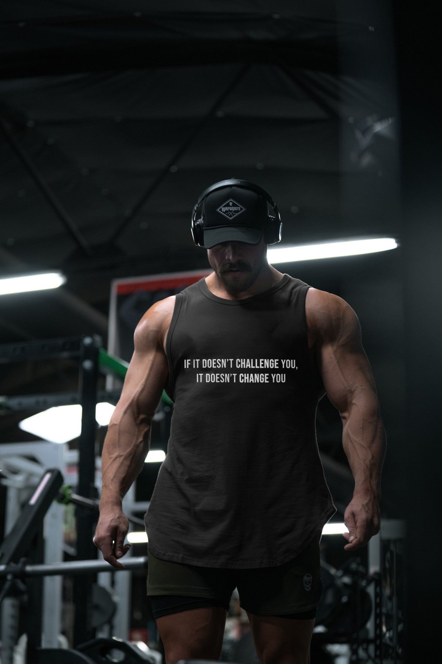 If It Doesn't Challenge You, It Doesn't Change You Printed Men's Vest