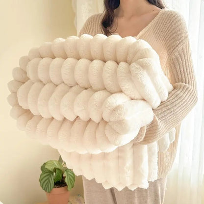 【❤️Final 3-hour Preferential Deal❤️】2025 HOT SALE❄️Popular thickened plush nap blanket